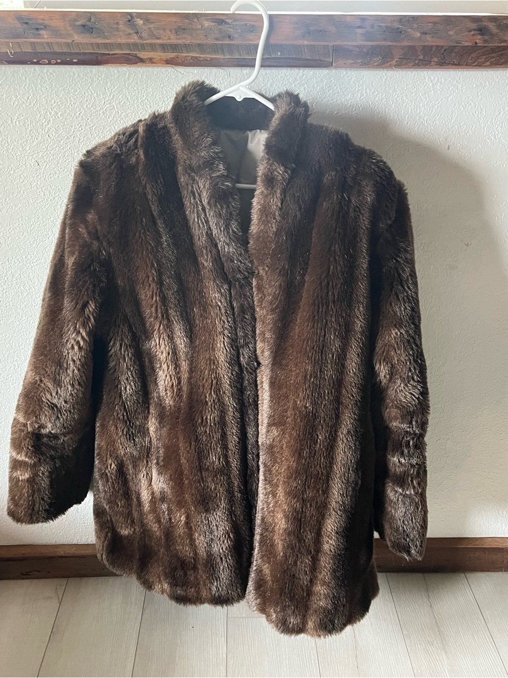 Plush Brown Teddy Jacket - Luxe Faux Fur Coat for Women